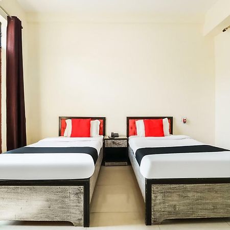 Hotel Capital O 60233 Brij Ki Rasoi Deluxe Lucknow Exterior foto