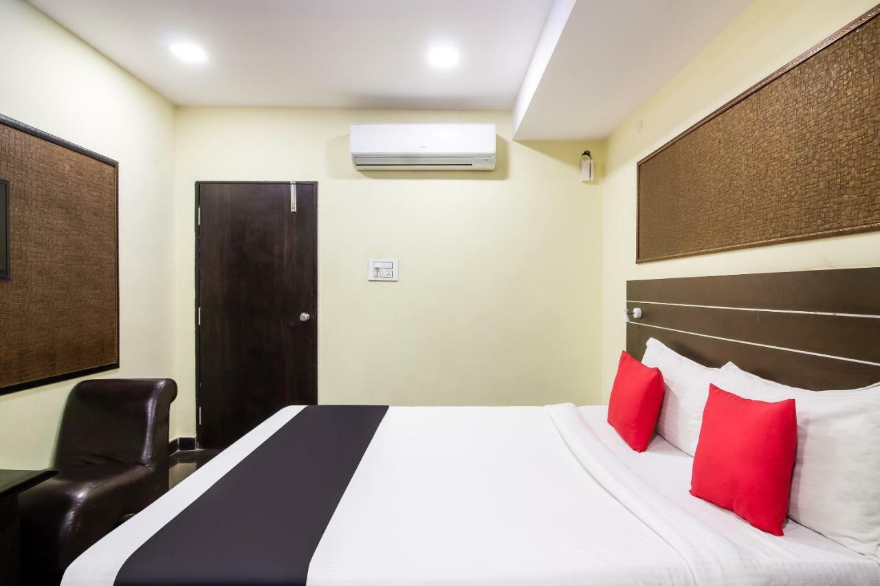 Hotel Capital O 60233 Brij Ki Rasoi Deluxe Lucknow Exterior foto