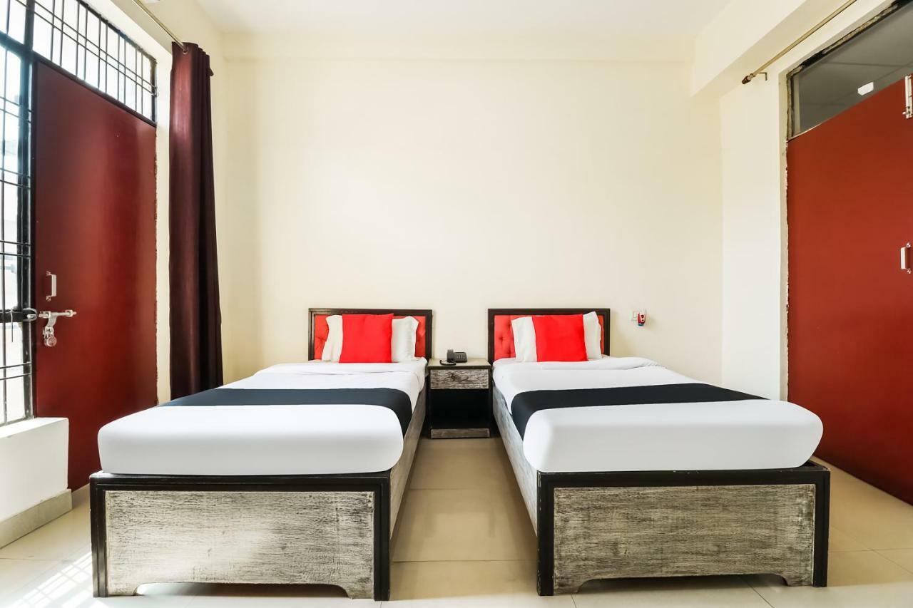 Hotel Capital O 60233 Brij Ki Rasoi Deluxe Lucknow Exterior foto