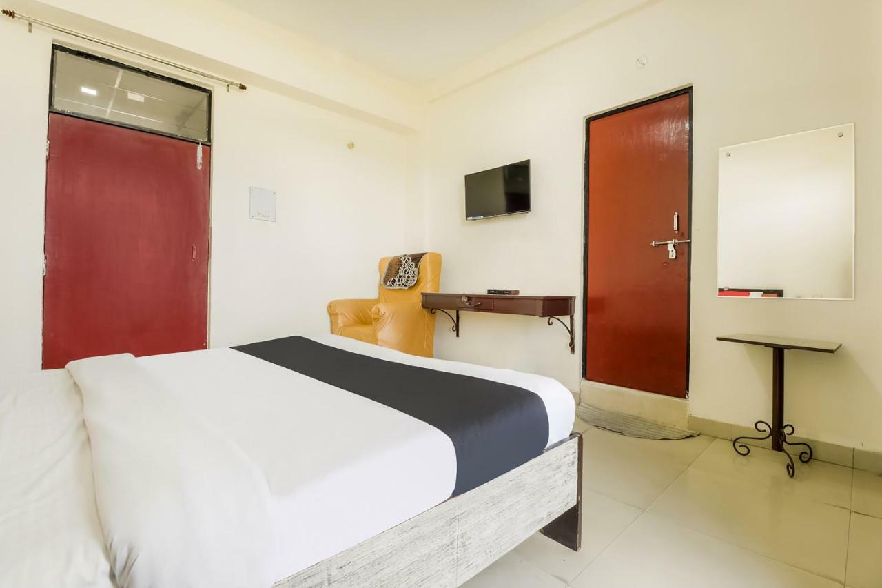 Hotel Capital O 60233 Brij Ki Rasoi Deluxe Lucknow Exterior foto